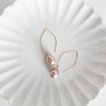 Load image into Gallery viewer, Freshwater pearl drops with marquise earhooks