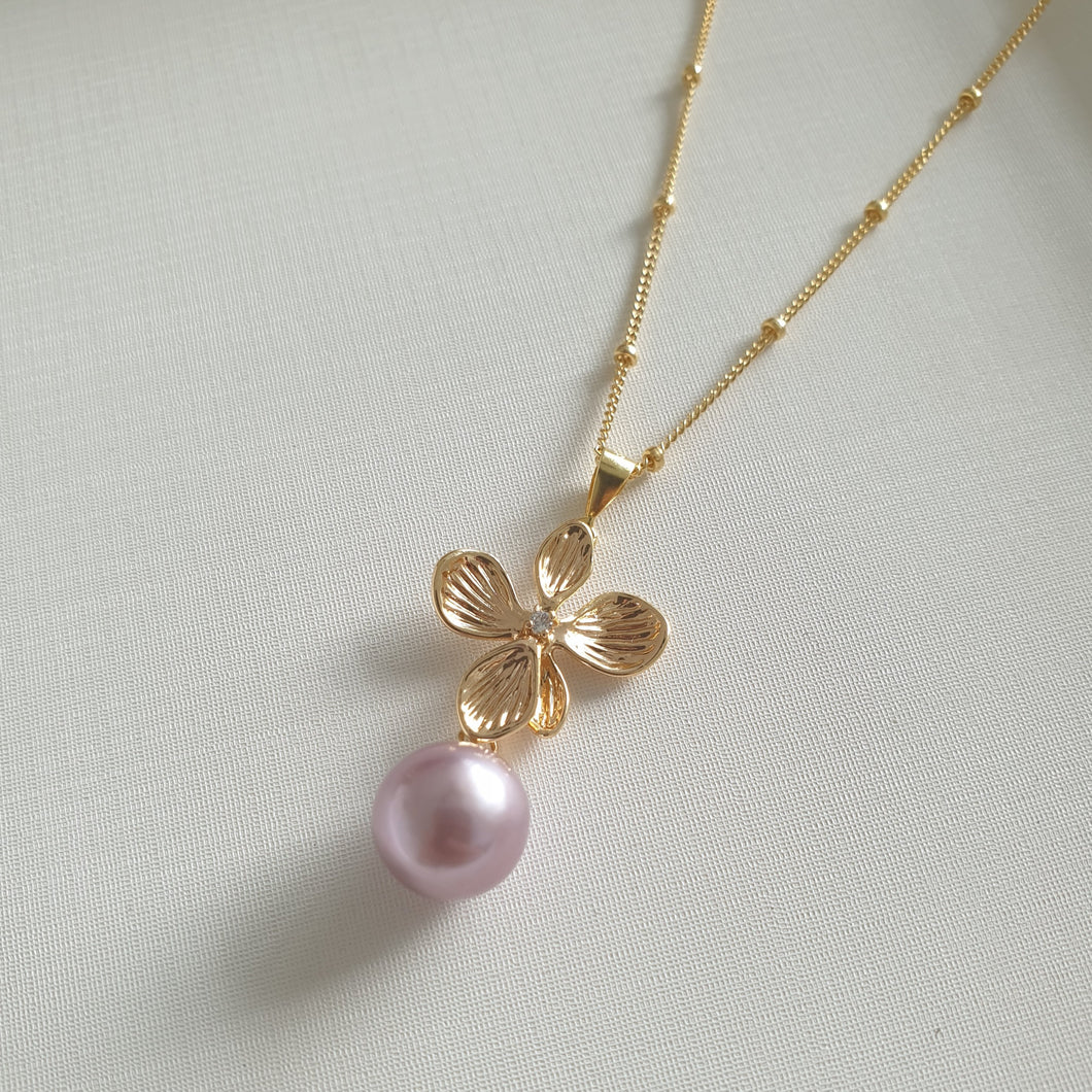 Edison Pearl with Floral charm necklace